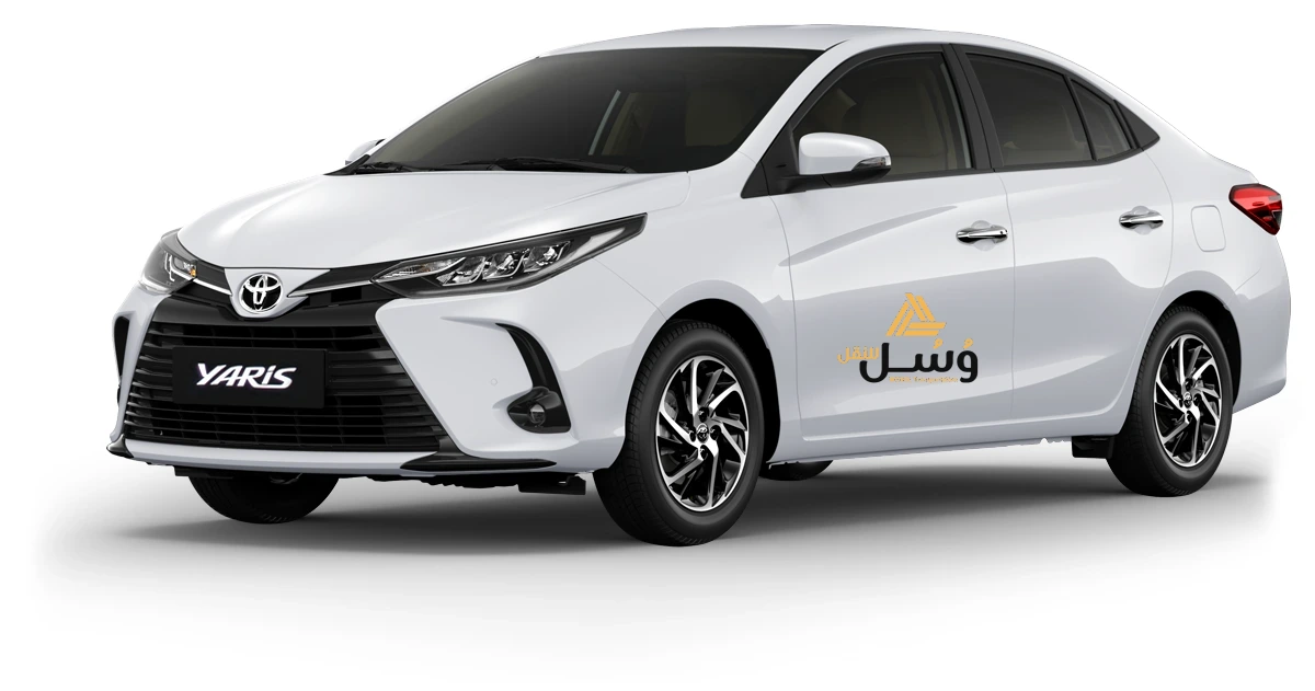 تويوتا يارس — اللون الأبيض